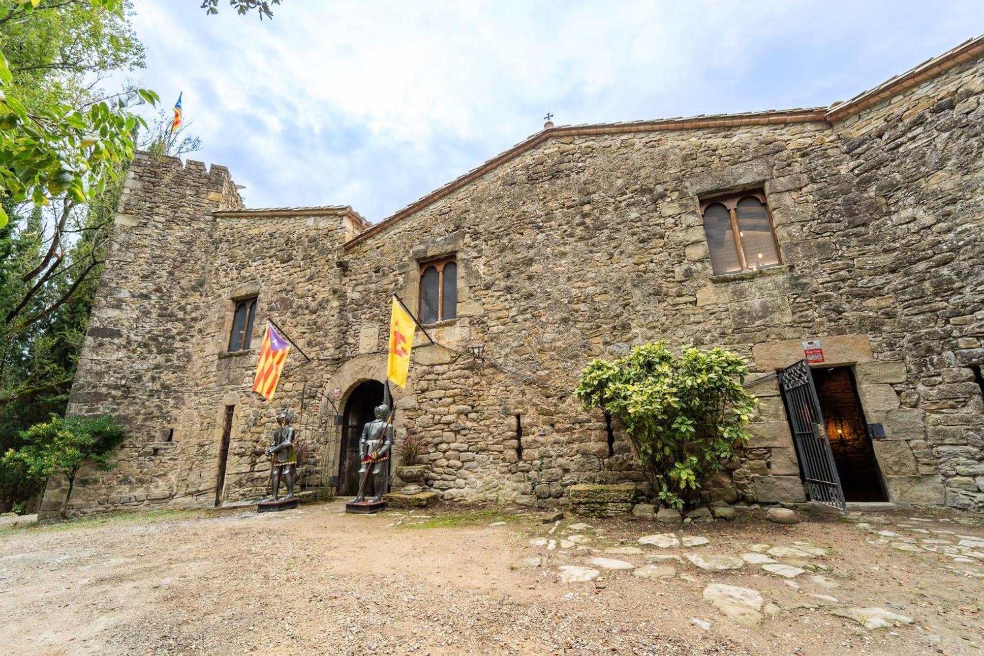 Vila Castell In Girona Sant Miquel de Campmajor Exteriér fotografie